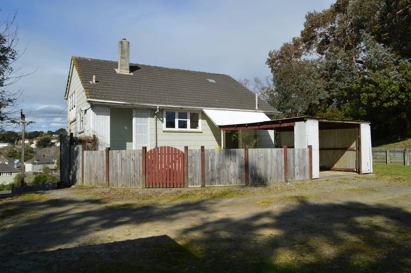 27 Maher Place, Ranui, Porirua - Carousel 1