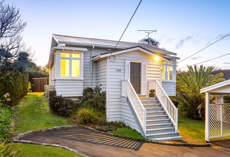 168 Queen Street, Northcote Point, Auckland - Carousel 1