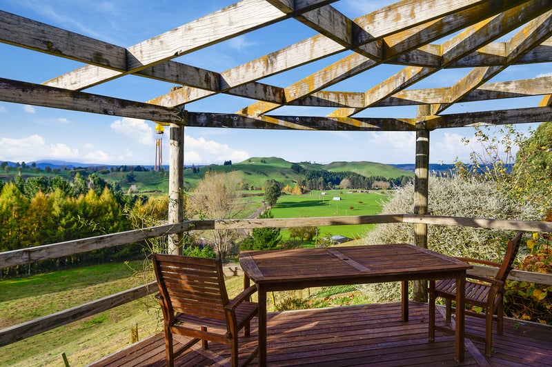 395 Springs Road, Mihi - Carousel 1