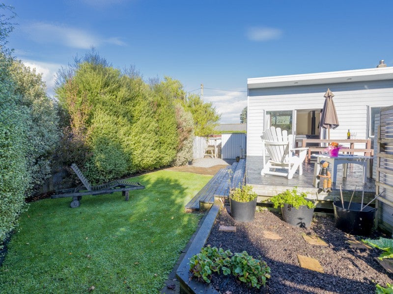 204 Matai Road, Raumati Beach, Paraparaumu - Carousel 21