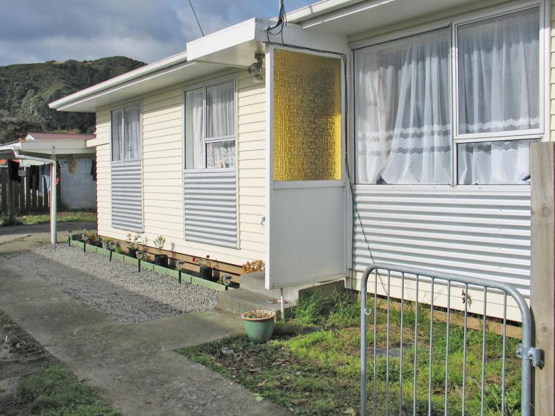 350A Waiwhetu Road, Fairfield, Lower Hutt - Carousel 1