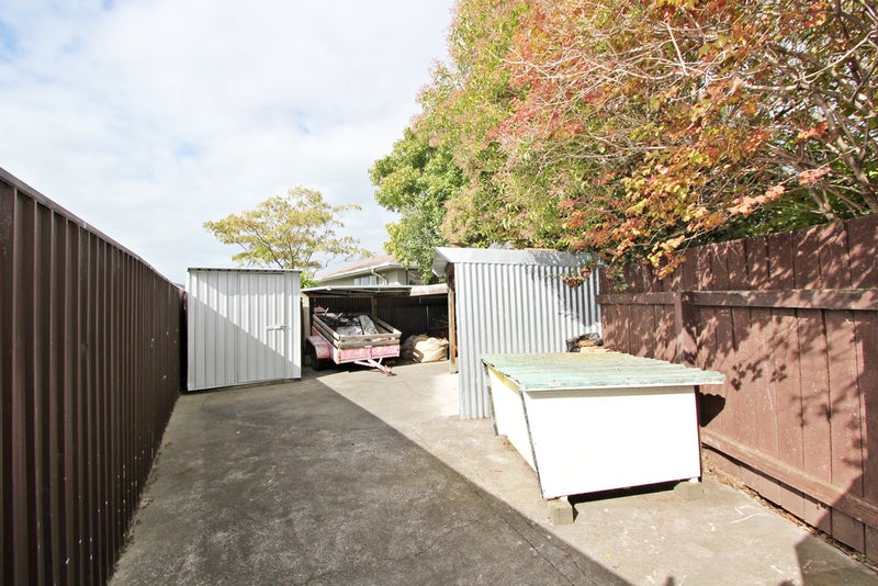 11 Cardiff Place, Tamatea, Napier - Carousel 18