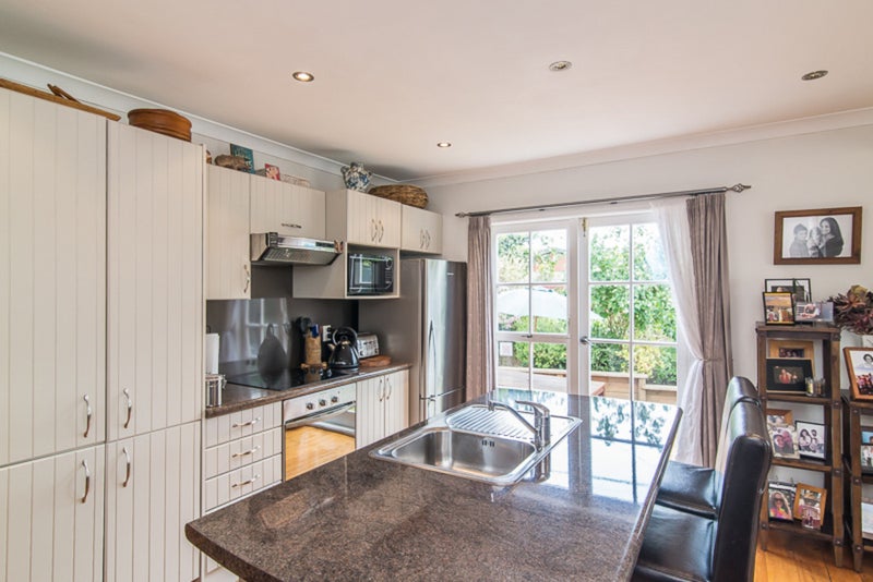 73 Ruapehu Street, Paraparaumu, Paraparaumu - Carousel 2