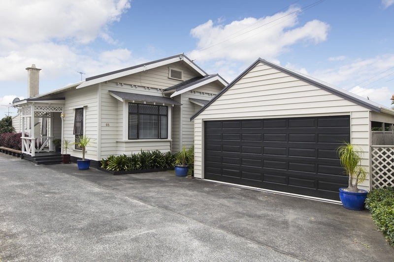 65 Shackleton Road, Mount Eden, Auckland - Carousel 1