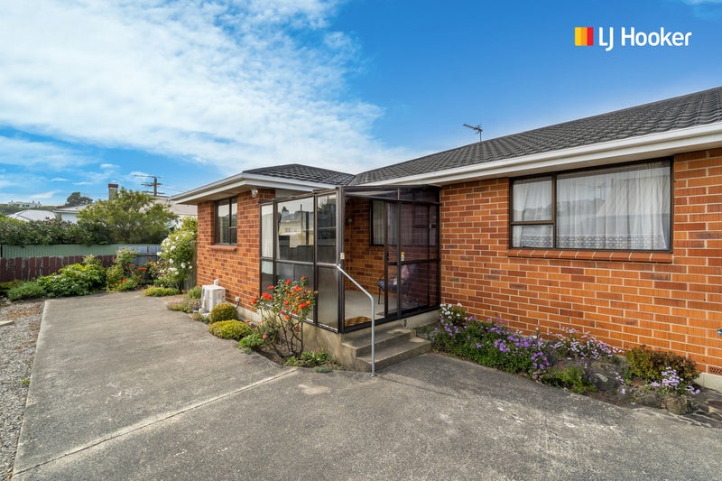 17B Ascot Street, Saint Kilda, Dunedin - Carousel 1