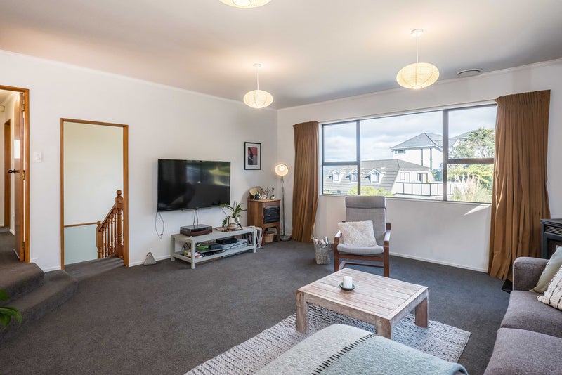 46 Vasanta Avenue, Ngaio, Wellington - Carousel 2