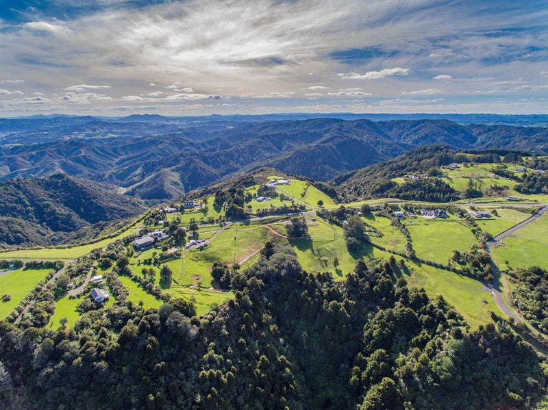 135 Franklin Road, Onerahi - Carousel 20