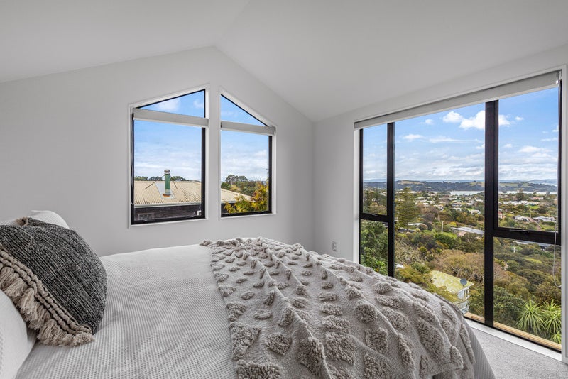 46 Pacific Parade, Surfdale, Waiheke Island - Carousel 26