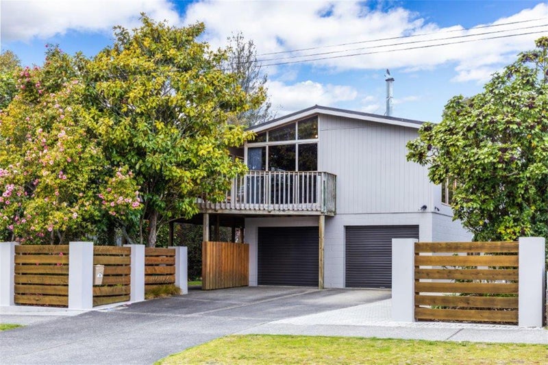 6 Frederick Street, Two Mile Bay, Taupo - Carousel 1
