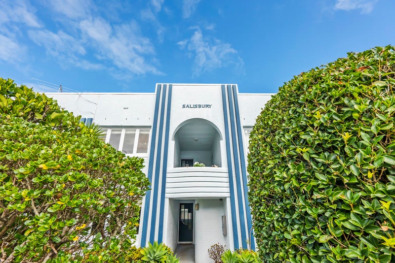 7/2 Salisbury Street, Herne Bay, Auckland - Carousel 1