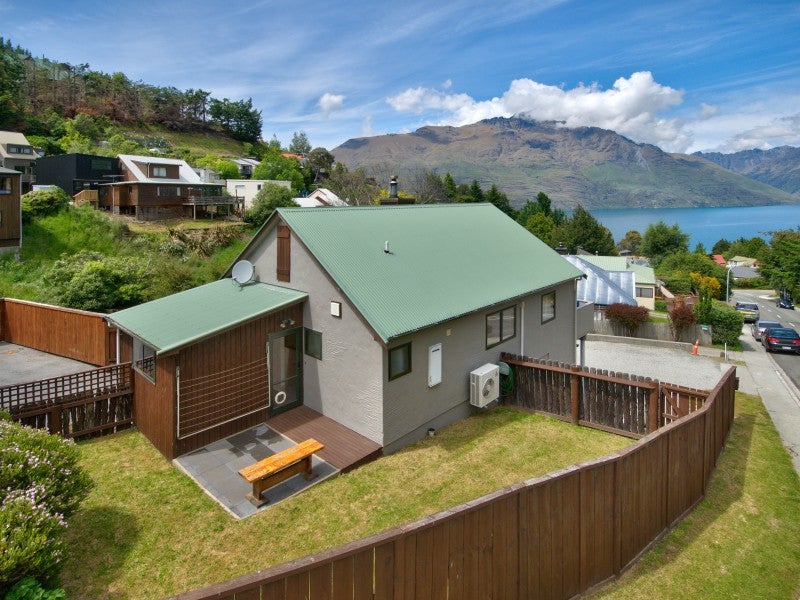 237 Fernhill Road, Sunshine Bay, Queenstown - Carousel 2