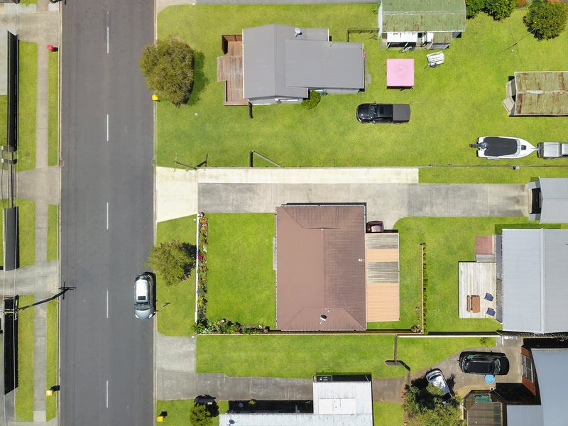 217A Hetherington Road, Whangamata - Carousel 23