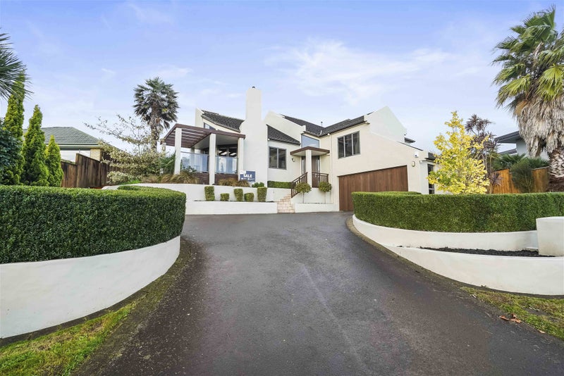 6 Highgate, Rototuna, Hamilton - Carousel 1
