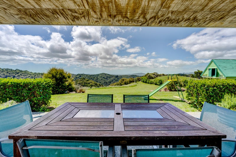 558 Owhiwa Road, Onerahi - Carousel 1