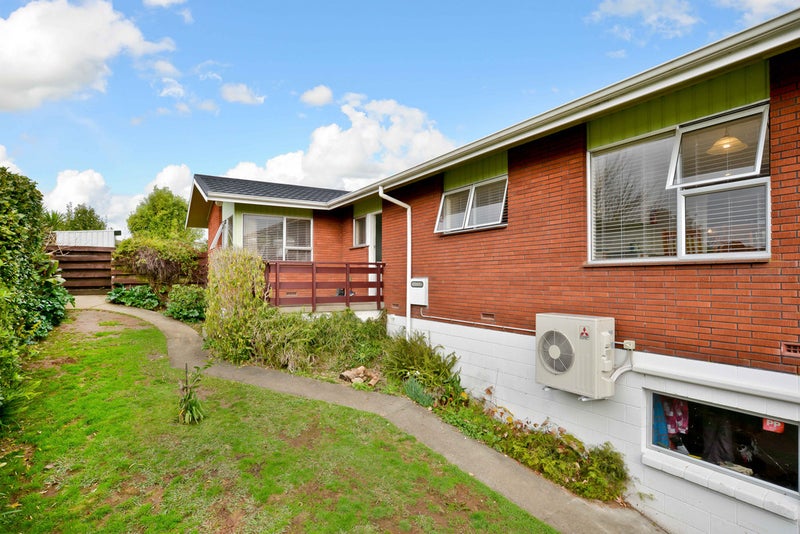 21 Sunnyhills Avenue, Glenview, Hamilton - Carousel 19
