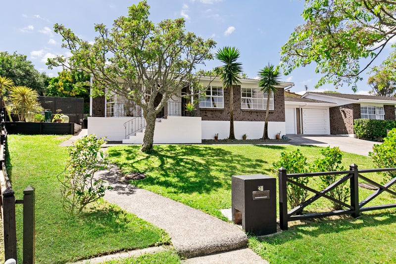 46 Pyatt Crescent, Saint Johns, Auckland - Carousel 1