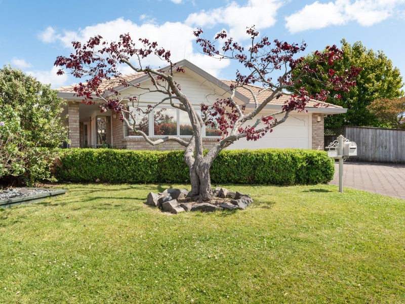 17 Lilac Place, Otumoetai, Tauranga - Carousel 12