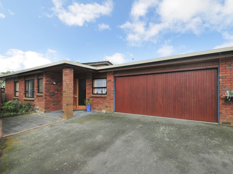 3/63 Hautana Street, Woburn, Lower Hutt - Carousel 1