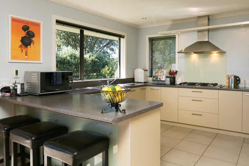 5 Parkvue Drive, Bell Block, New Plymouth - Carousel 26