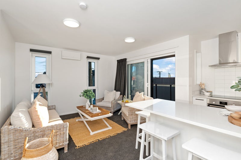 2/11 Parlane Street, Addington, Christchurch - Carousel 1