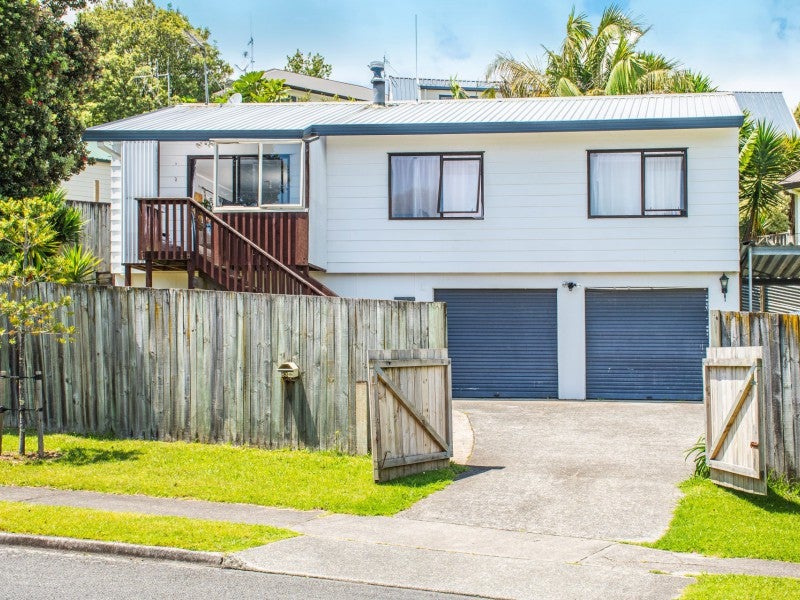 83 Meander Drive, Welcome Bay, Tauranga - Carousel 1