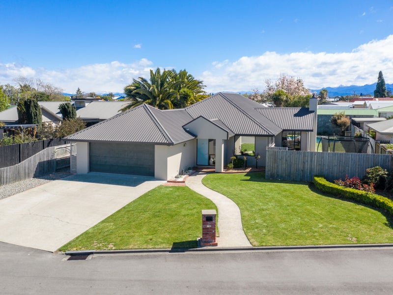 22 Endeavour Street, Riversdale, Blenheim - Carousel 25