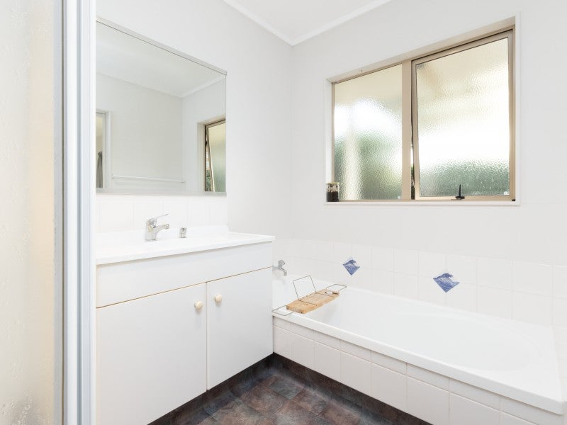 3B Laurence Street, Gate Pa, Tauranga - Carousel 15