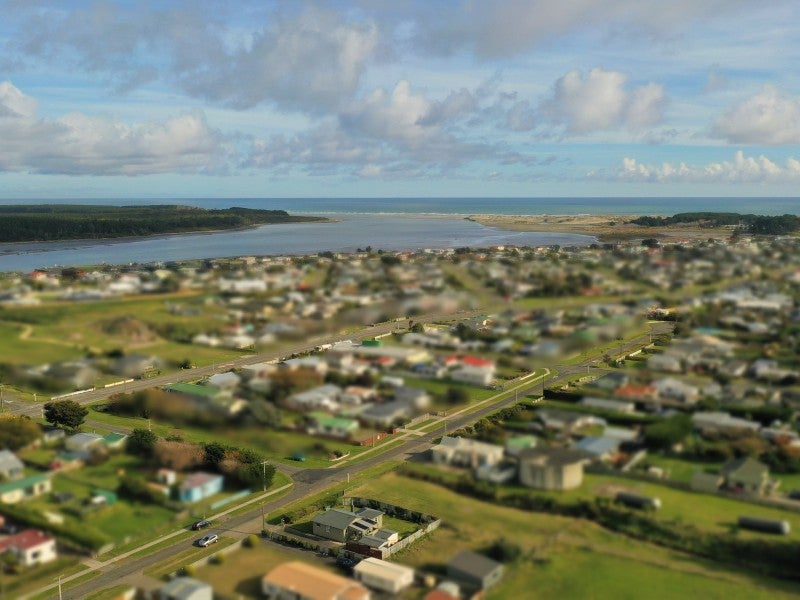 37 Edinburgh Terrace, Foxton Beach, Foxton - Carousel 2