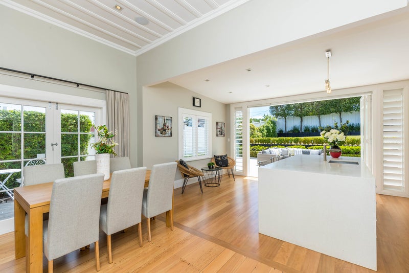 4 Grand View Road, Remuera, Auckland - Carousel 2