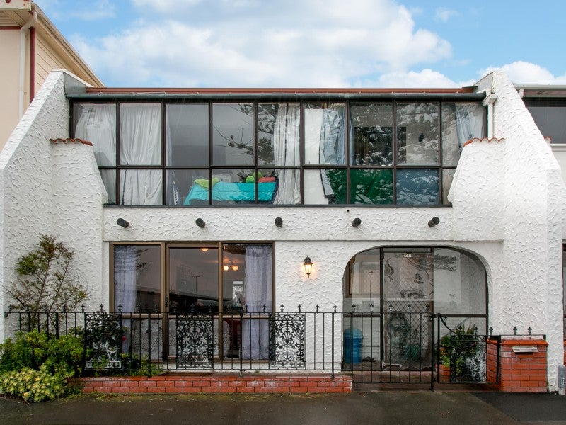 465 Marine Parade, Napier South, Napier - Carousel 1