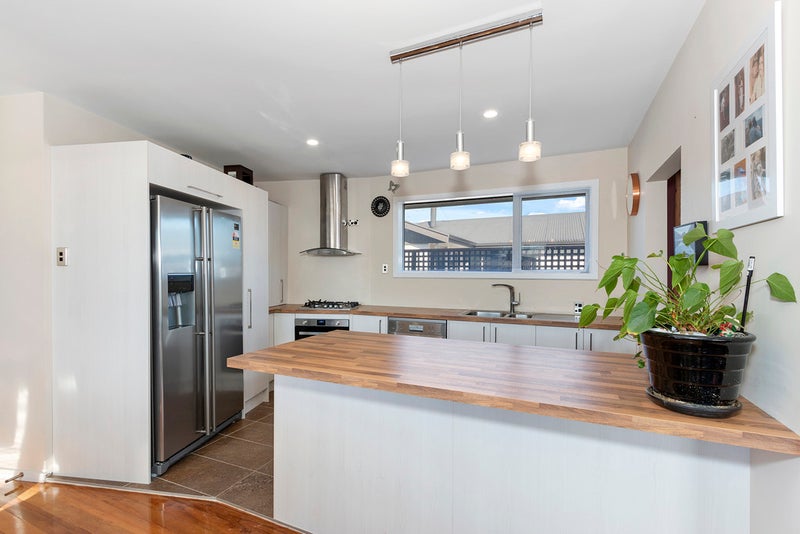 32 Eglinton Street, Avondale, Christchurch - Carousel 1