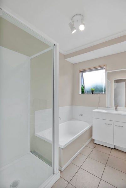 17 Glenpark Place, Favona, Auckland - Carousel 17