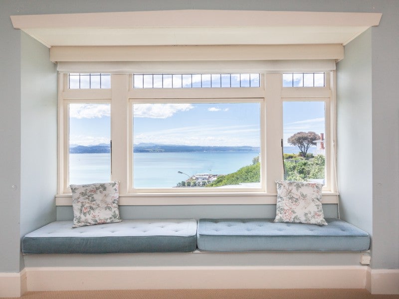 30 Seapoint Road, Bluff Hill, Napier - Carousel 2