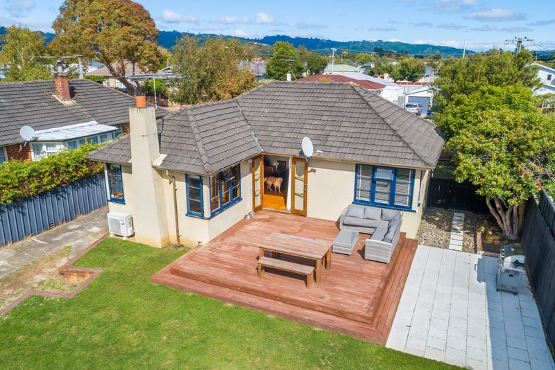 16 Sandford Street, Trentham, Upper Hutt - Carousel 2