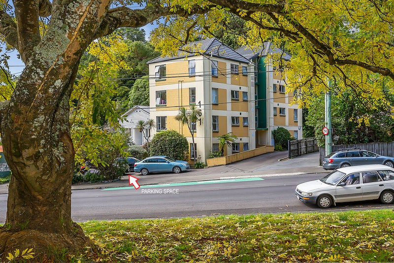7/161 Glenmore Street, Kelburn, Wellington - Carousel 1