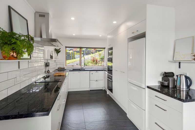 14 Brooke Road, Red Hill, Papakura - Carousel 2