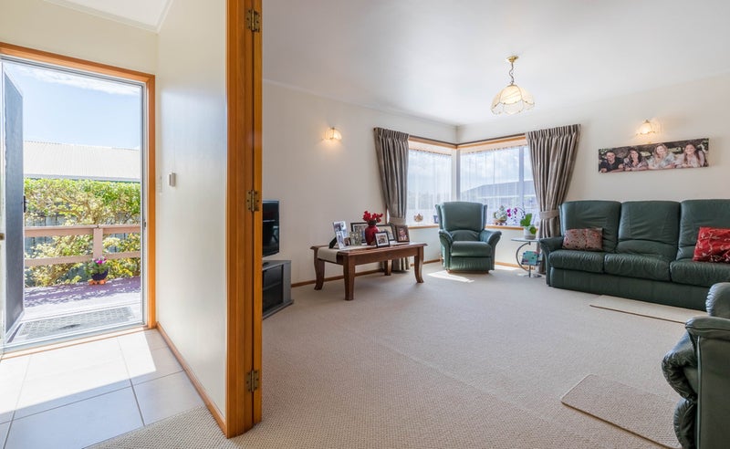 2/458 Blockhouse Bay Road, Blockhouse Bay, Auckland - Carousel 2