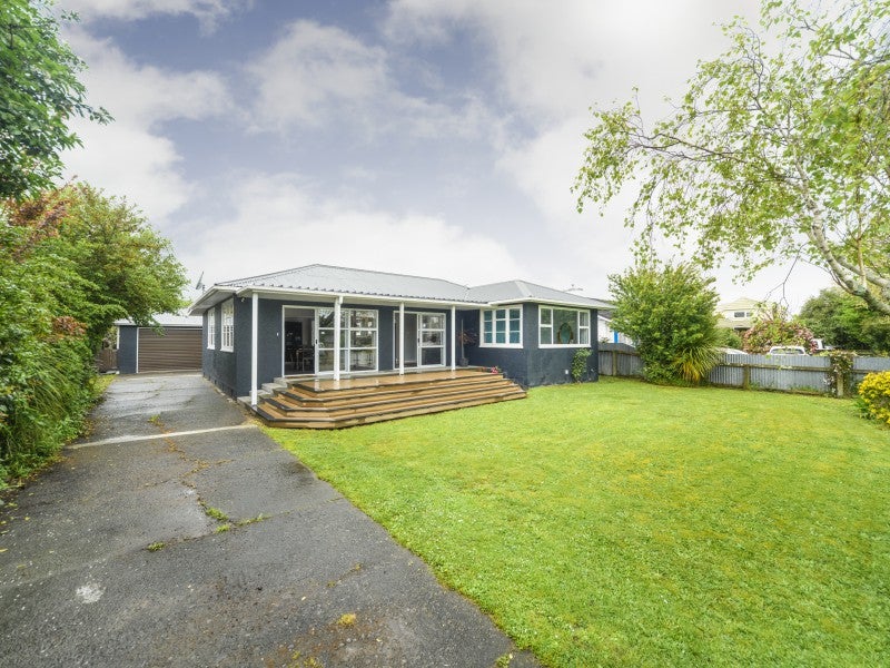 33 Birmingham Street, Takaro, Palmerston North - Carousel 2