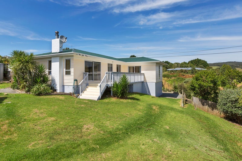 18 Toetoe Road, Whangarei - Carousel 1