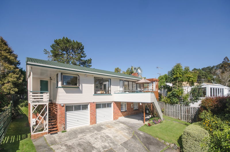 25 Southern Cross Road, Kohimarama, Auckland - Carousel 2