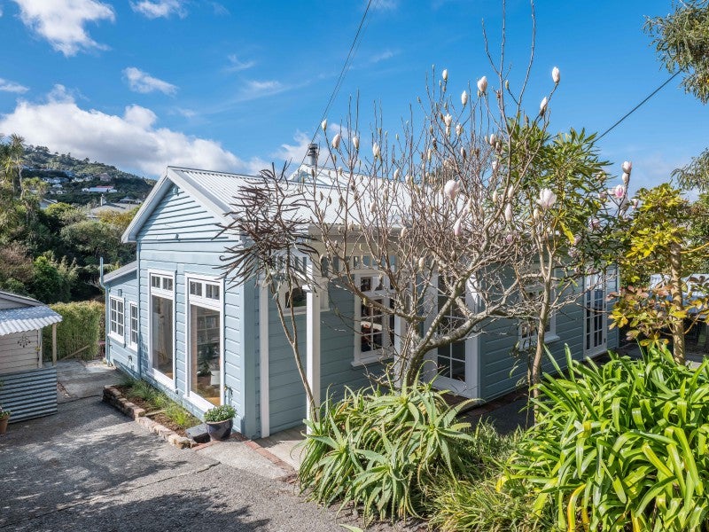 60 Chelmsford Street, Ngaio, Wellington - Carousel 1