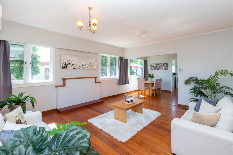 308 Clarkin Road, Fairfield, Hamilton - Carousel 2