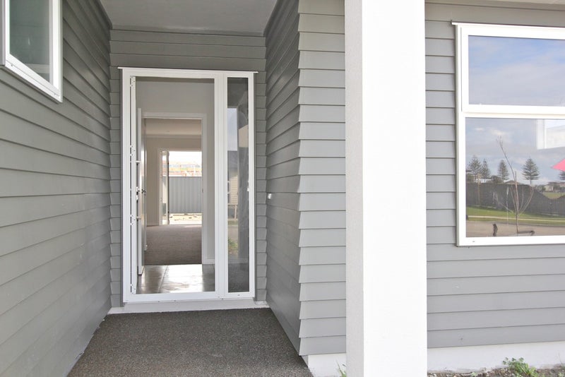 9 Ruakituri Place, Te Awa, Napier - Carousel 12
