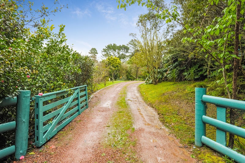 143 Carter Road, Oratia, Auckland - Carousel 19