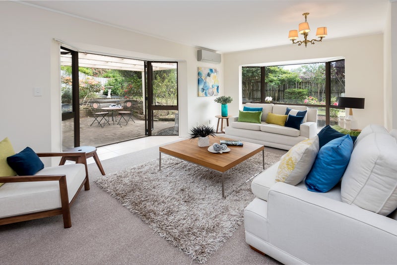 2/2 Channing Crescent, Botany Downs, Auckland - Carousel 2