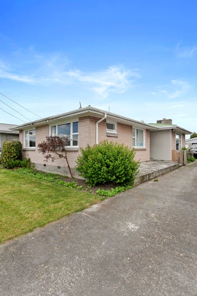 97 Mooray Avenue, Bishopdale, Christchurch - Carousel 12