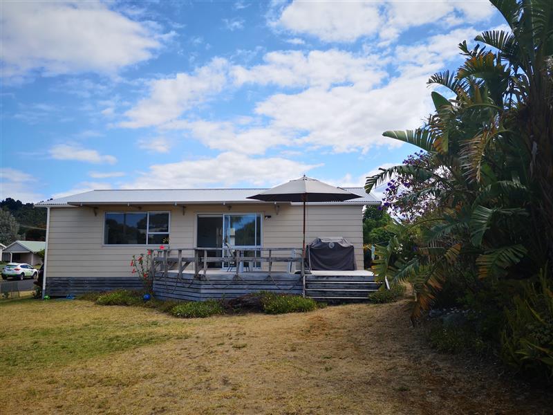 101 Hauturu Street, Whangamatā - Carousel 1