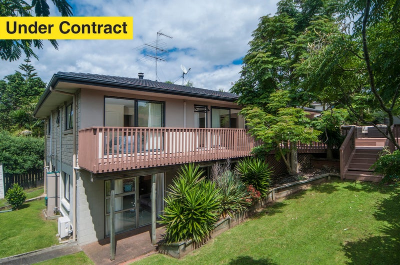 23 Cyclades Place, Shelly Park, Auckland - Carousel 1