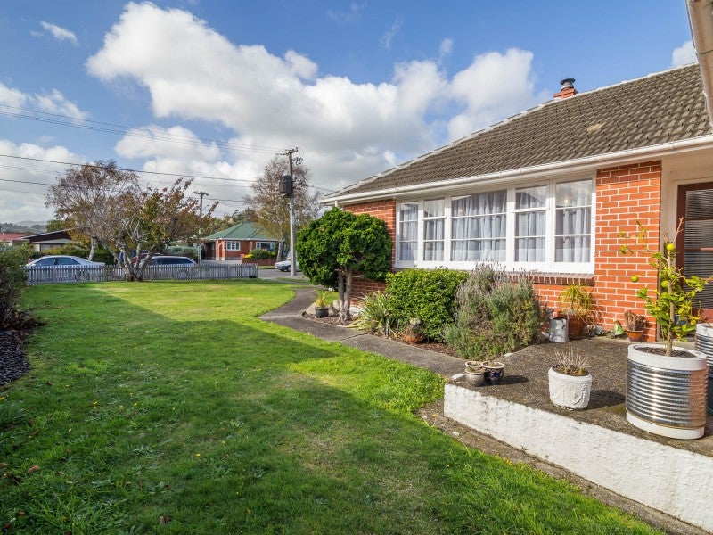 21 King Street, Ebdentown, Upper Hutt - Carousel 7