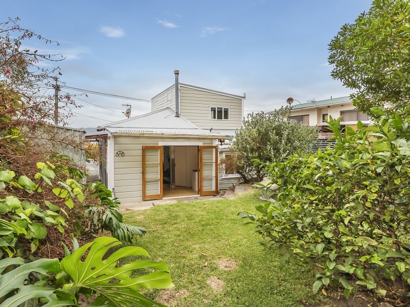 185 Marine Parade, Seatoun, Wellington - Carousel 1